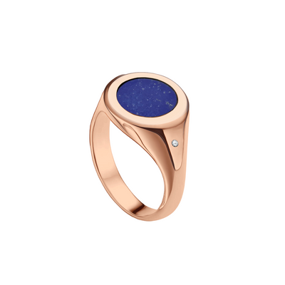anel redondo, ouro rosa, lapis lazuli