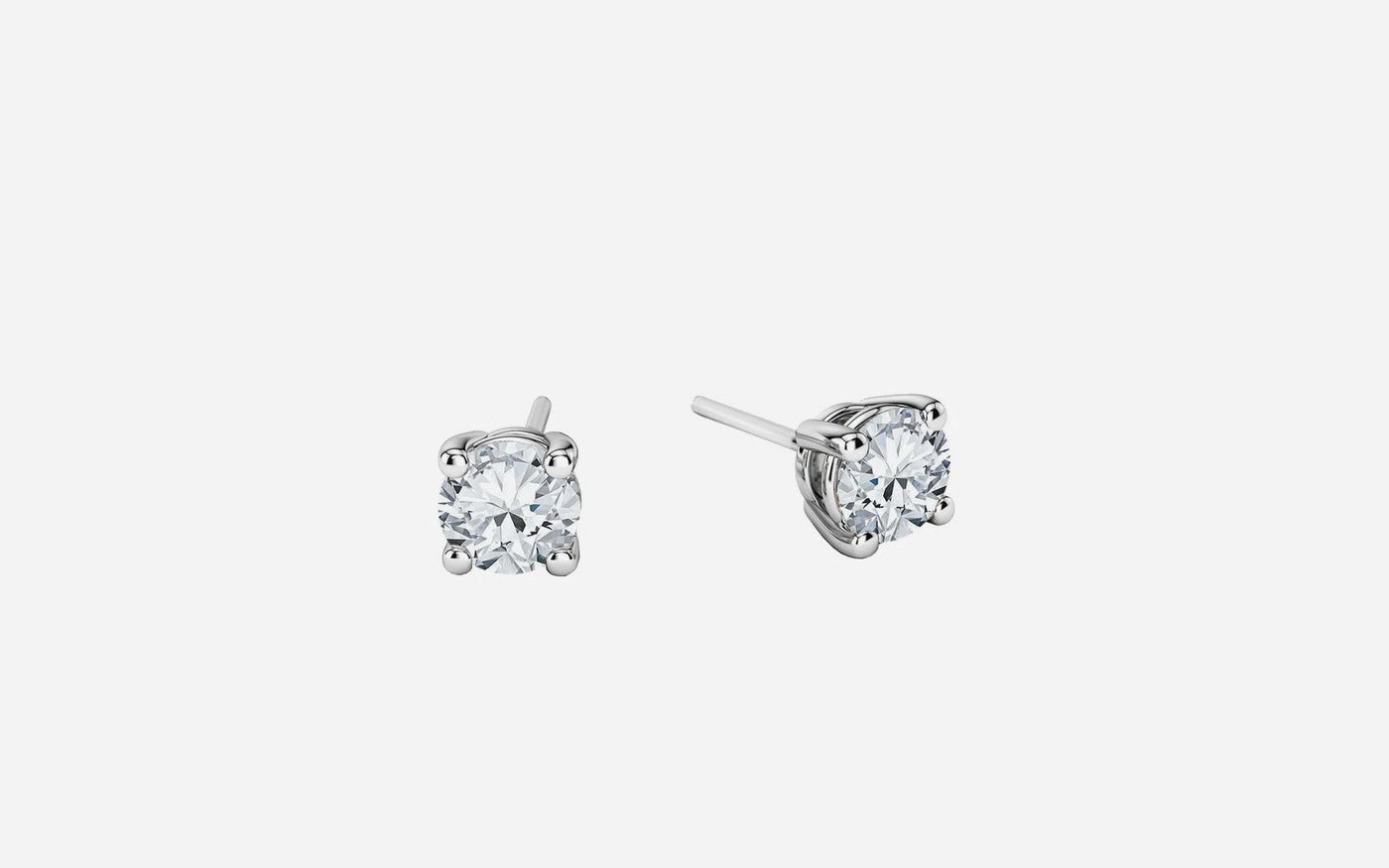 Brinco Ponto de Luz com Diamante em Ouro 18K