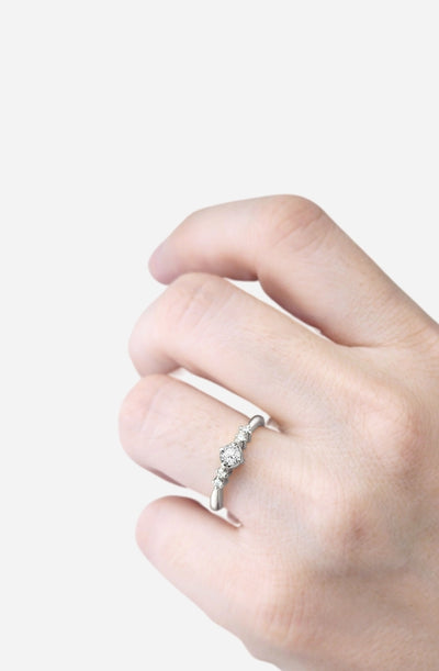 Anel de Noivado Ouro Branco e Diamantes (CELEBRATE)