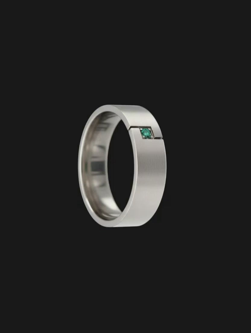 Anel Ouro Branco e Esmeralda - SYNC