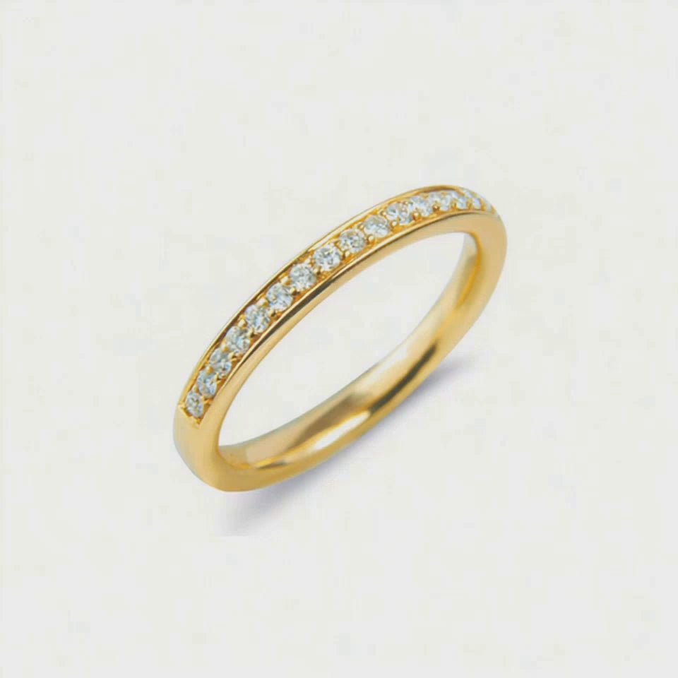 Meia Aliança de Diamantes em Ouro Amarelo - ELEGANCE
