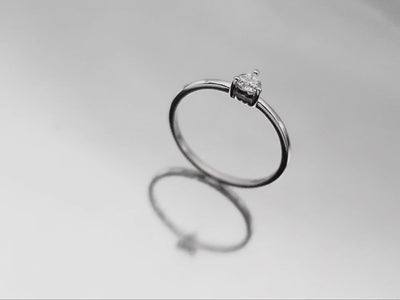 Anel Solitário Diamante Formato Coração, Ouro Branco - HEART