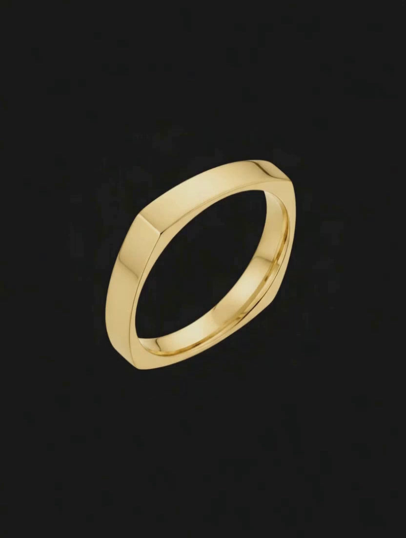 Aliança Quadrada em Ouro Amarelo 4,0 mm - MADISON