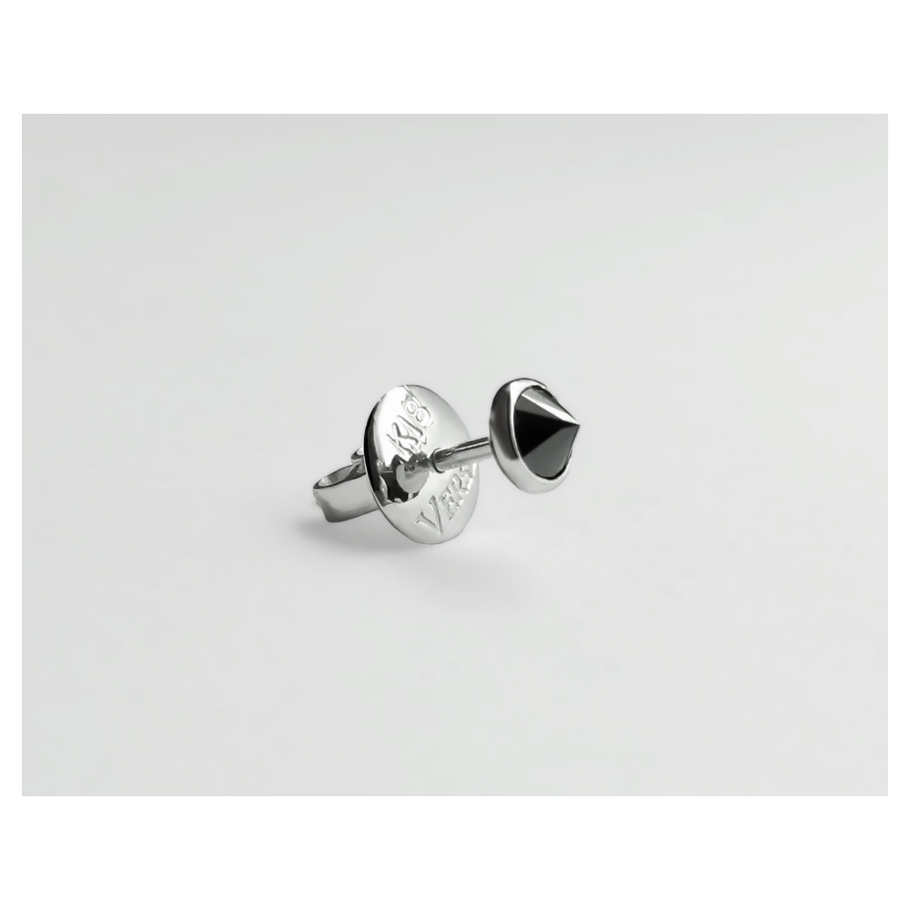 Brinco de Diamante Negro em Ouro Branco - BLACK STUDS