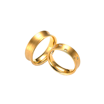 alianças côncavas ouro amarelo, especial casamento